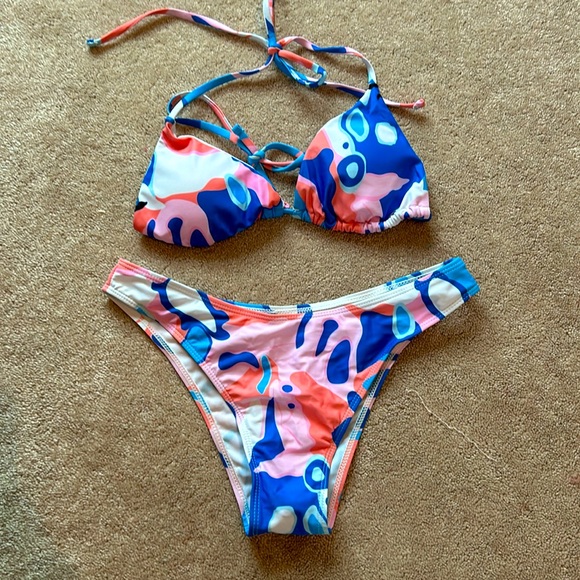 Swimsuit - Picture 1 of 2